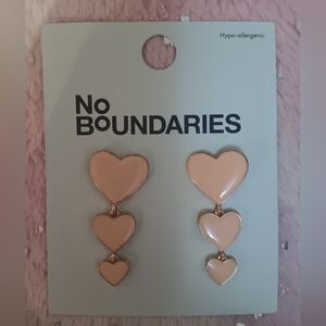 No Boundaries Triple Heart Earrings - Gold and Cream